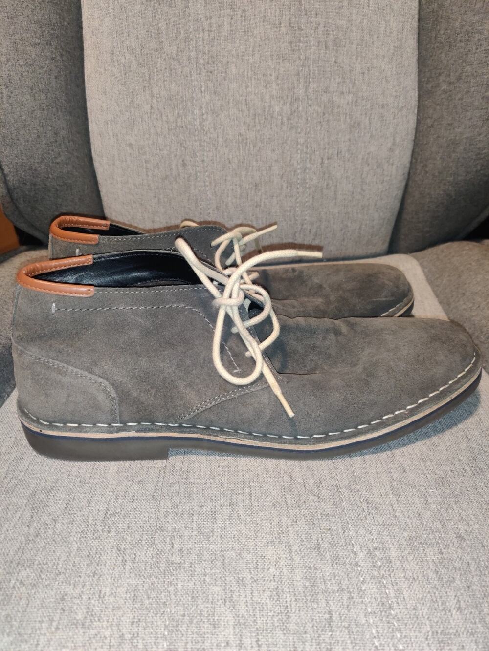 Kenneth Cole Reaction Men’s Sz 10.5 M Desert Wind Grey Suede Chukka Boots (HF4)